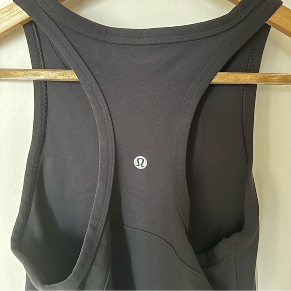 Lululemon razor back tank - Picture 3 of 4